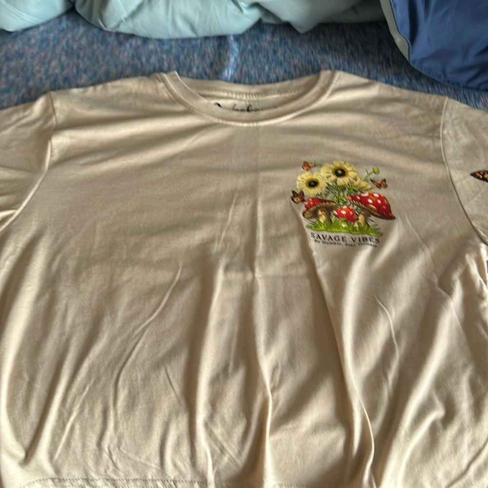 Women’s T-shirt
